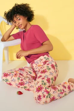Fashion Pyjama mit Schlafshirt und Hose »Flowers« Damen Pyjamas