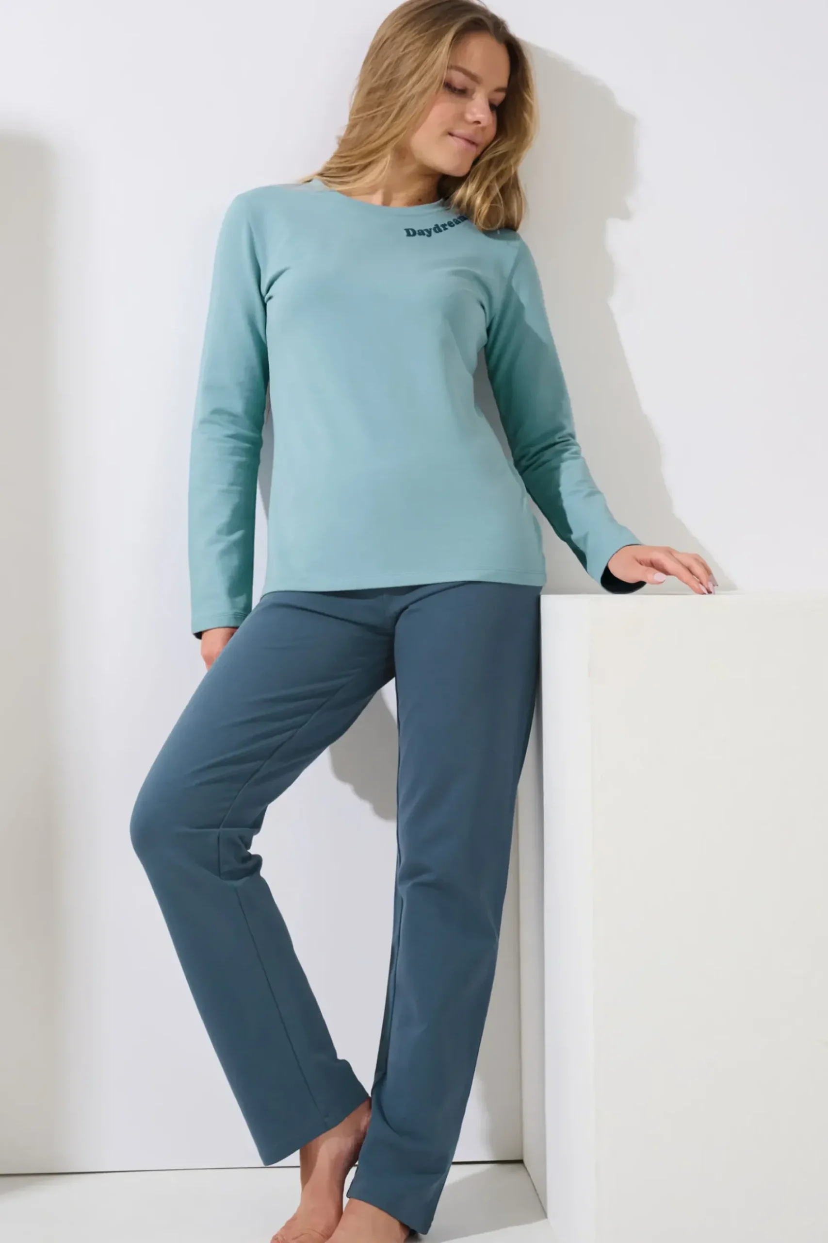 Hot Pyjama mit Schlafshirt und Hose »Delightful« - Loungewear Damen Pyjamas